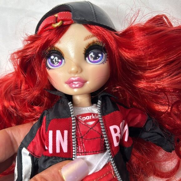 Rainbow High Series 1 Ruby Anderson Doll. - Picture 7 of 7
